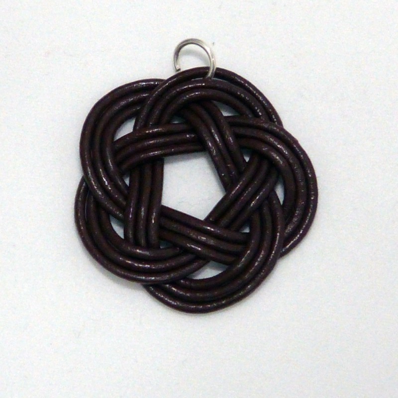 CU.CO.01. Colgante cuero.