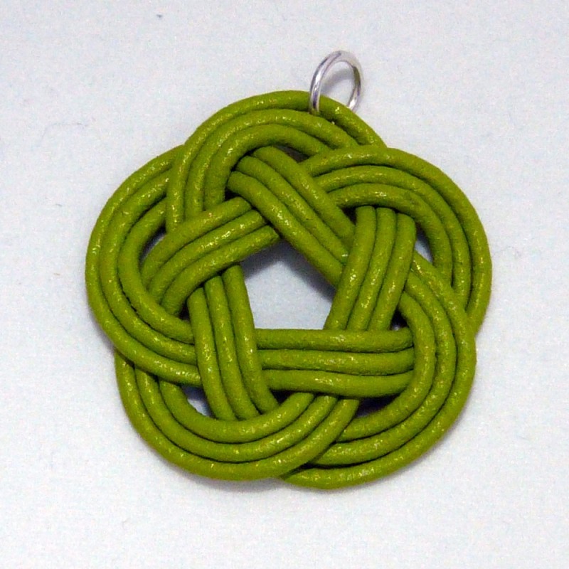 CU.CO.01. Colgante cuero.