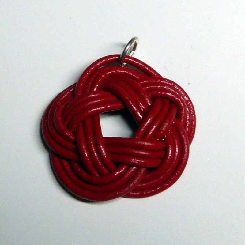 CU.CO.01. Colgante cuero.