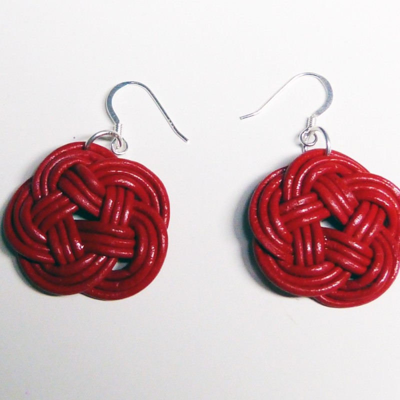 CU.PE.01. Pendientes cuero.