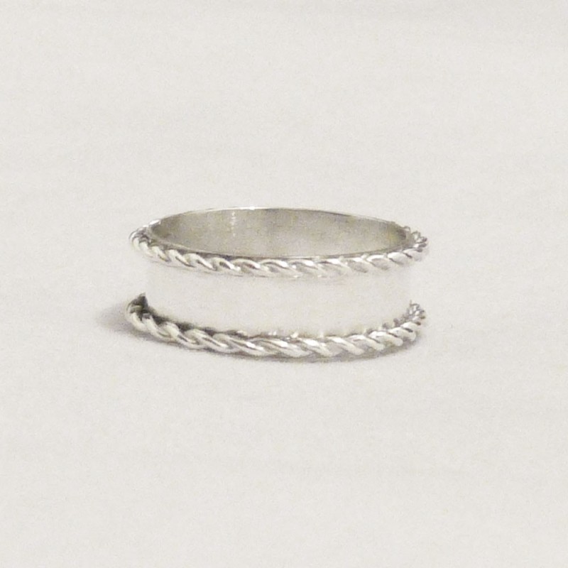 PT.AN.18. Anillo plata.