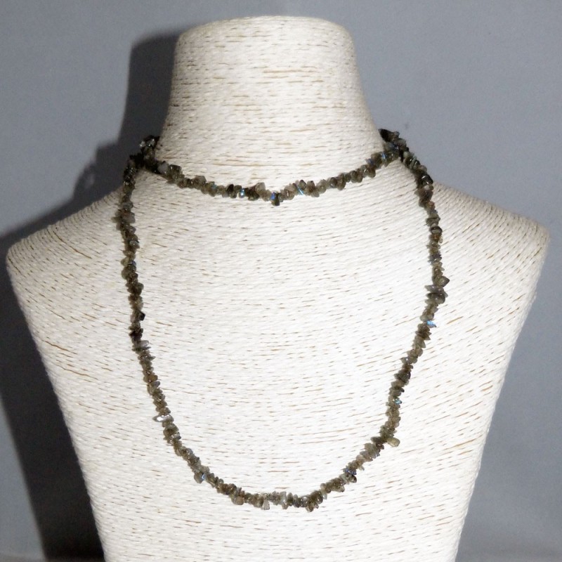 CO.PI.03. Collar piedras.