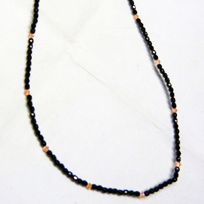 CO.PI.02. Collar piedras. 2