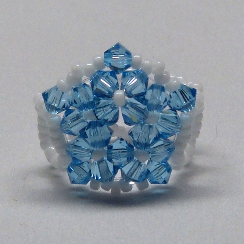 SW.AN.04. Anillo swarovski.