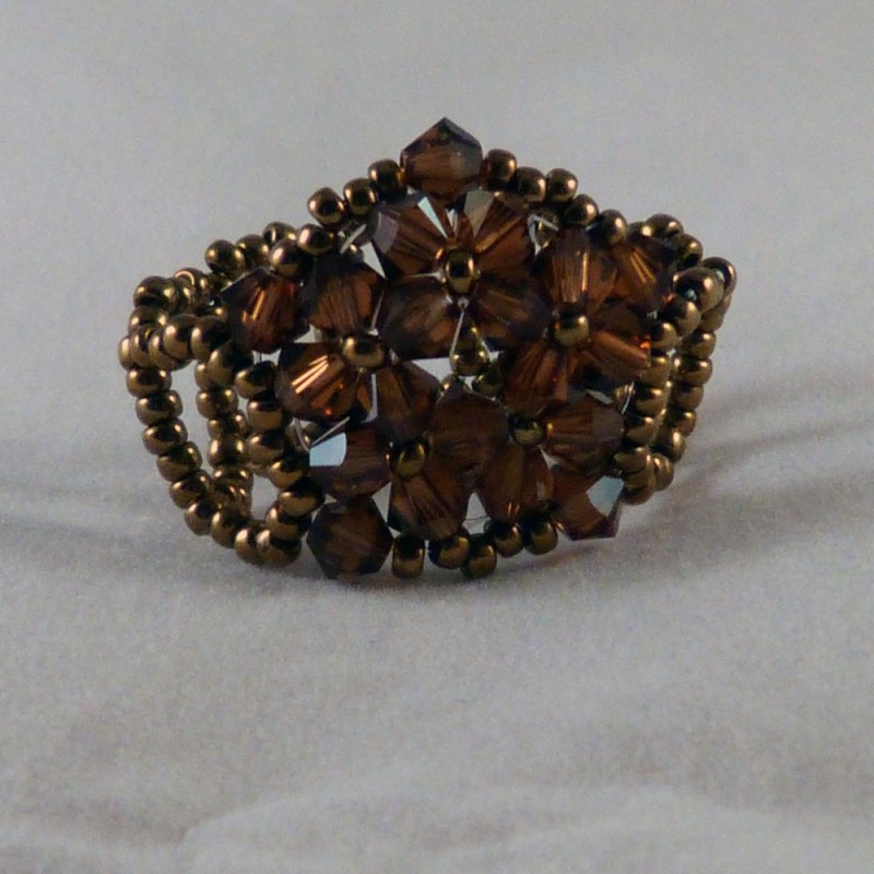 SW.AN.04. Anillo swarovski.