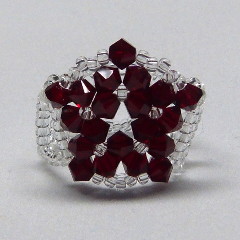 SW.AN.04. Anillo swarovski.