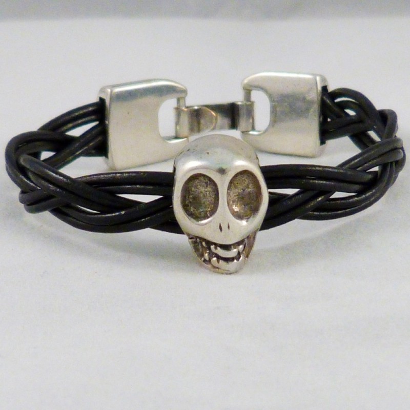 CU.PU.14. Pulsera cuero.