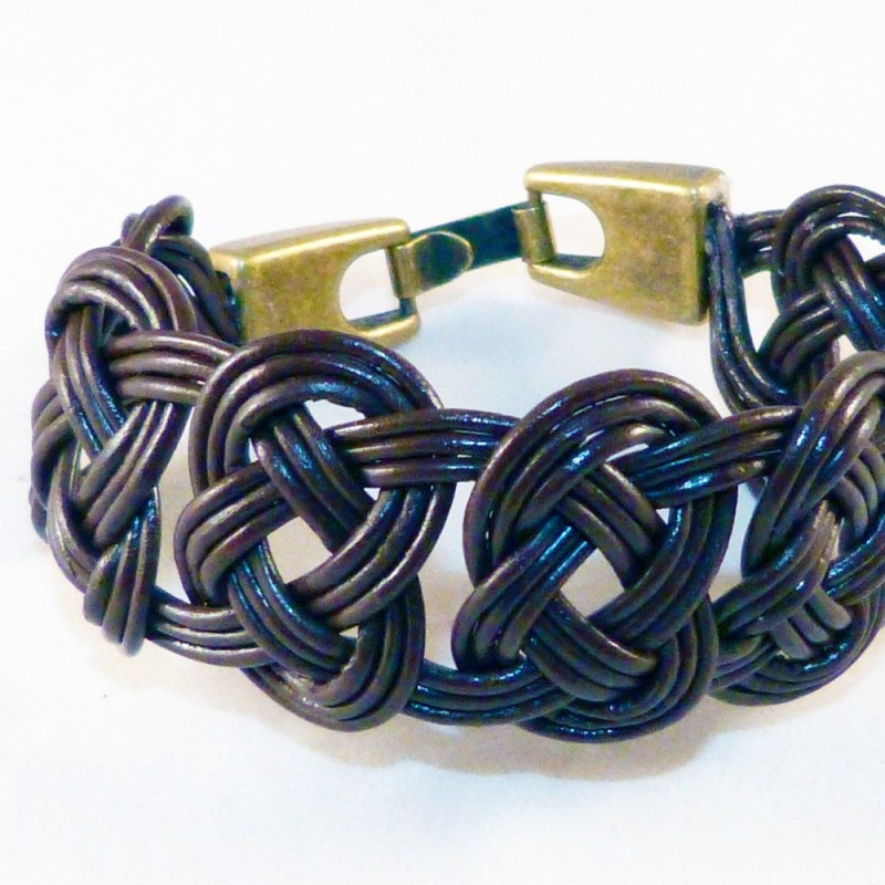 CU.PU.16. Pulsera cuero. 2