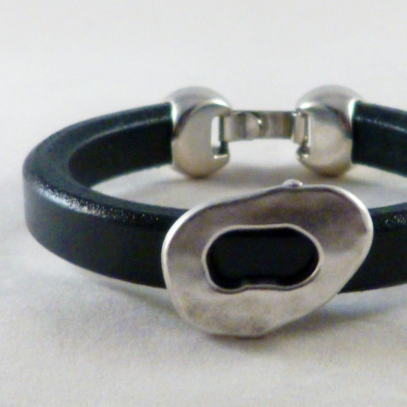 RG.PU.02. Pulsera regaliz.