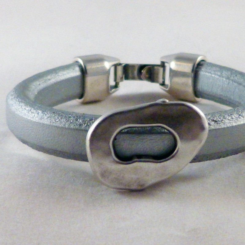 RG.PU.02. Pulsera regaliz.