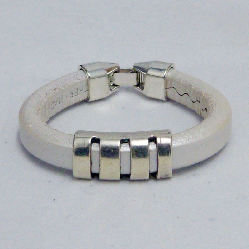 RG.PU.06. Pulsera regaliz.