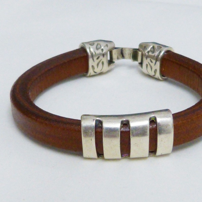 RG.PU.06. Pulsera regaliz.