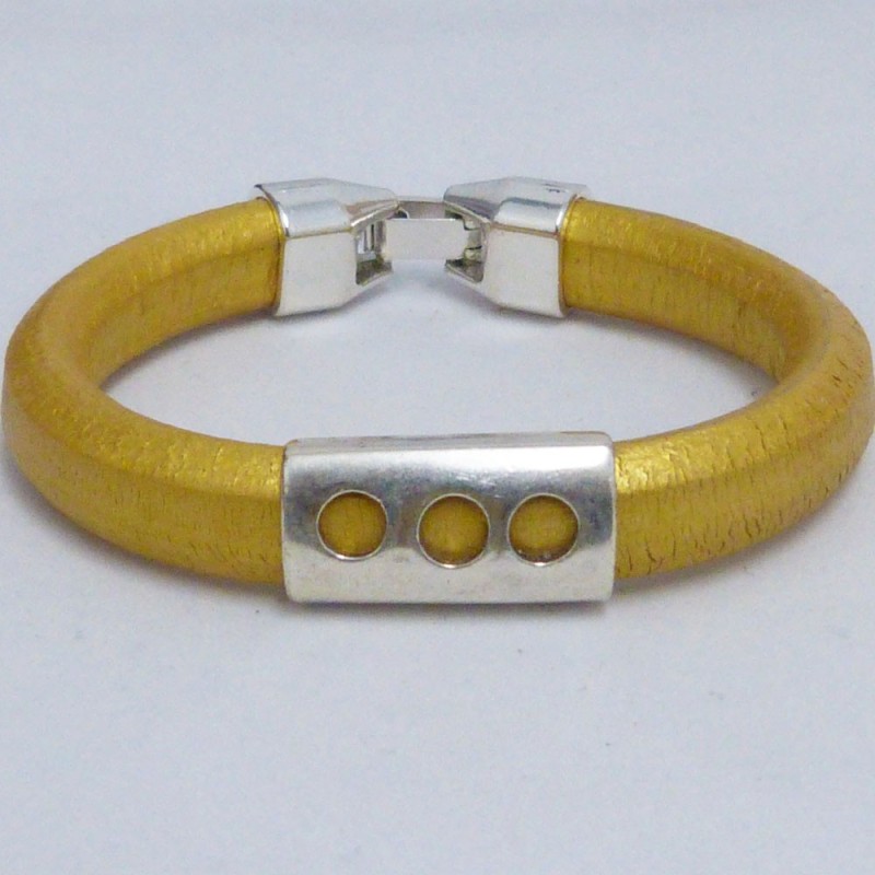 RG.PU.13. Pulsera regaliz.