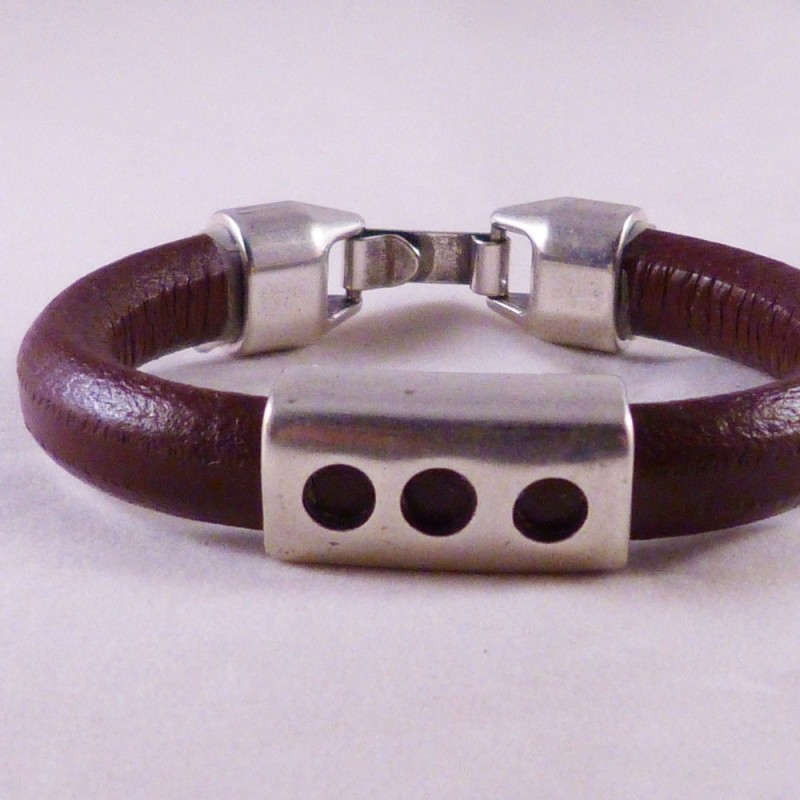 RG.PU.13. Pulsera regaliz.