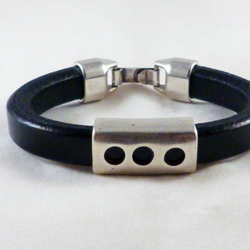 RG.PU.13. Pulsera regaliz.
