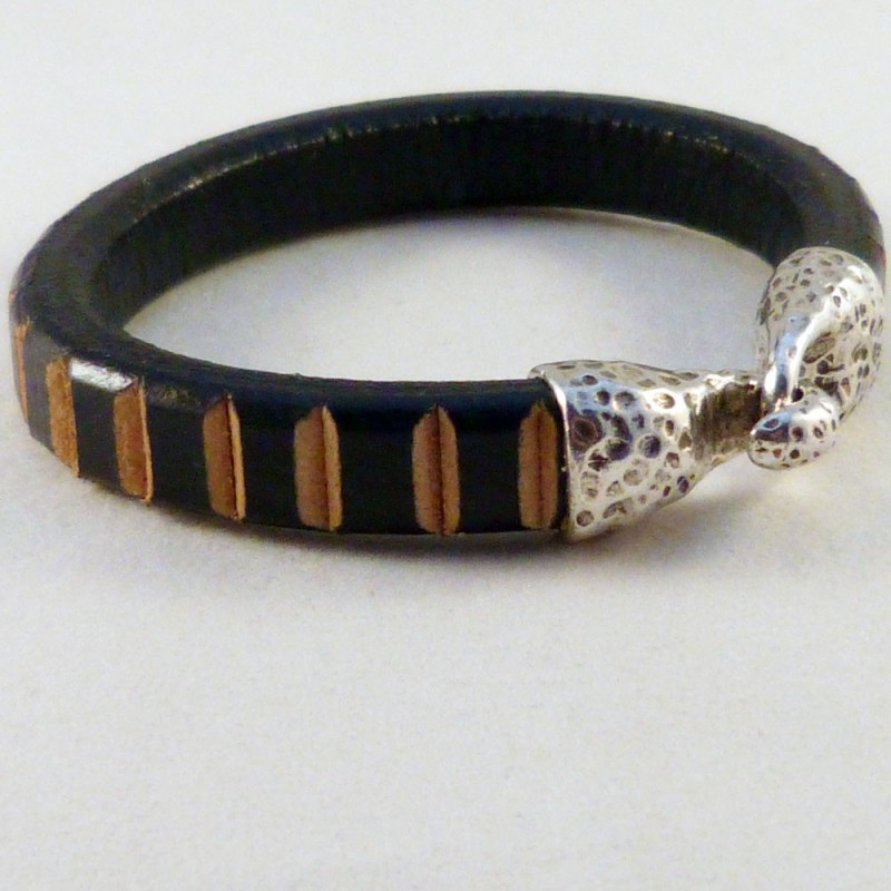 RG.PU.15. Pulsera regaliz.