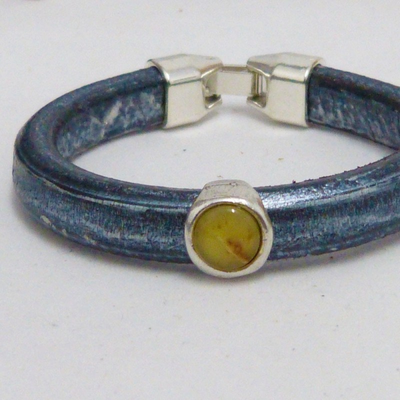 RG.PU.16.A. Pulsera regaliz.