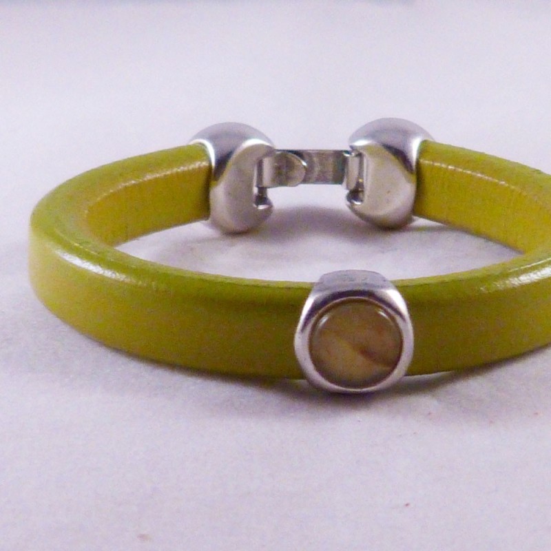 RG.PU.16.A. Pulsera regaliz.