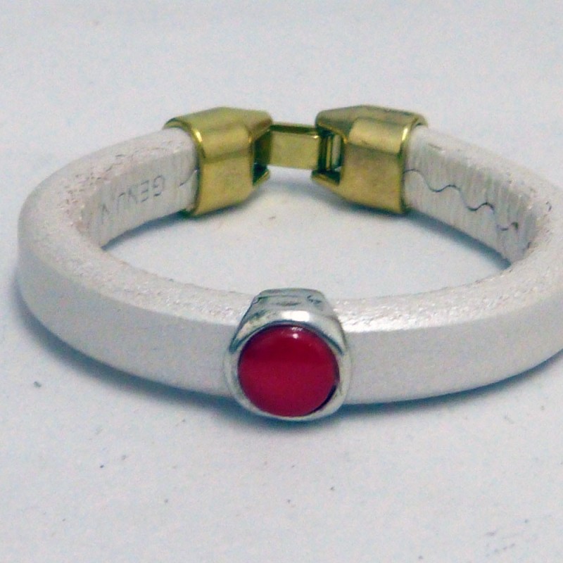RG.PU.16.B. Pulsera regaliz.