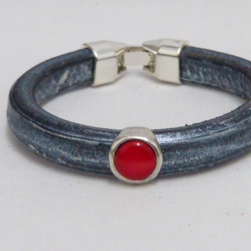 RG.PU.16.B. Pulsera regaliz.
