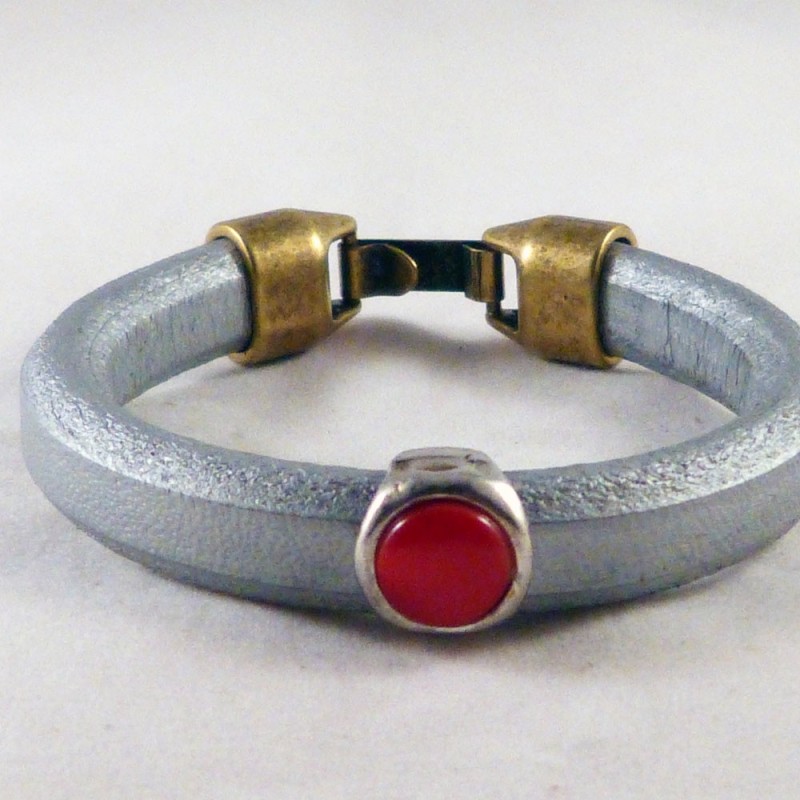 RG.PU.16.B. Pulsera regaliz.