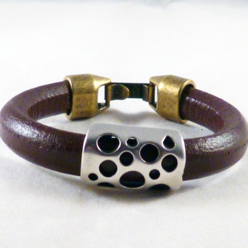 RG.PU.17. Pulsera regaliz.