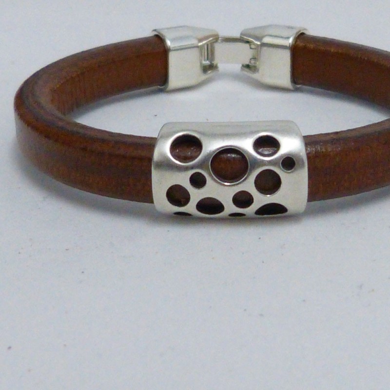 RG.PU.17. Pulsera regaliz.
