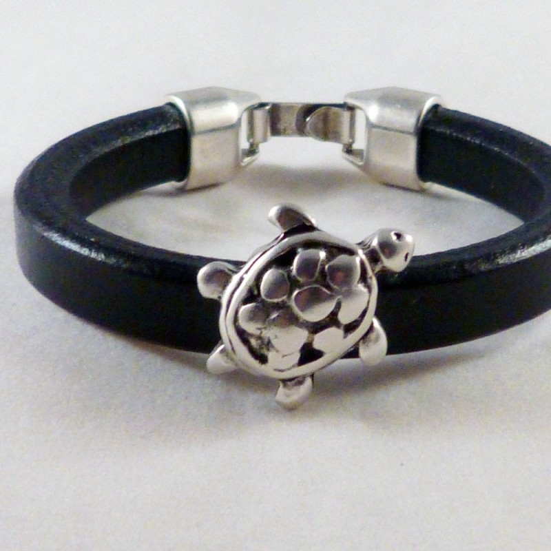 RG.PU.18. Pulsera regaliz.