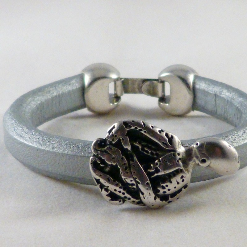 RG.PU.19. Pulsera regaliz.