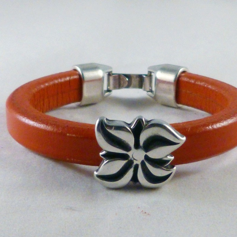 RG.PU.20.A. Pulsera regaliz.