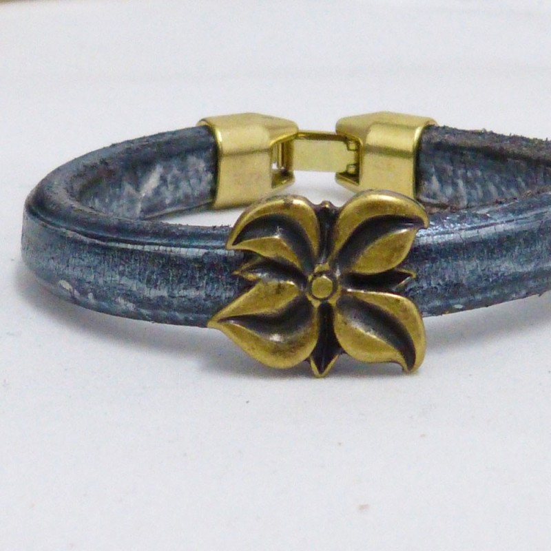 RG.PU.20.B. Pulsera regaliz.