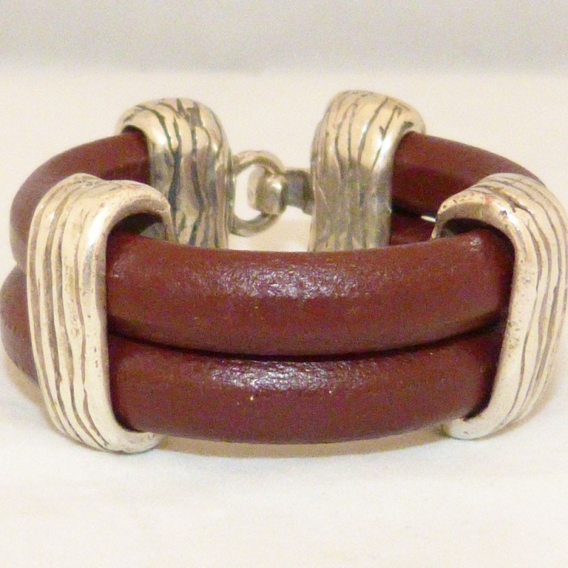 RG.PU.25. Pulsera regaliz.