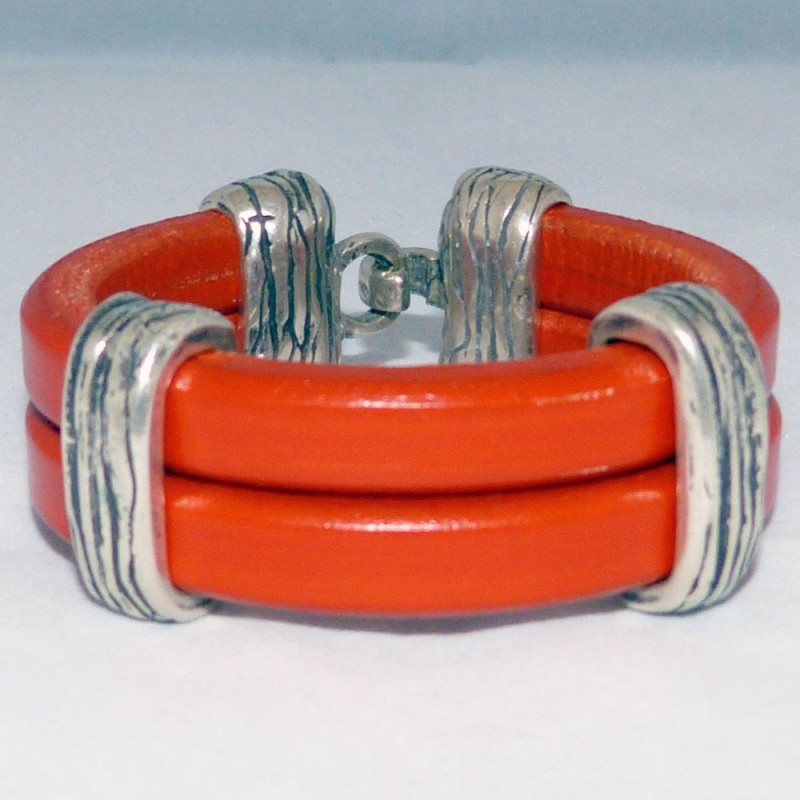 RG.PU.25. Pulsera regaliz.
